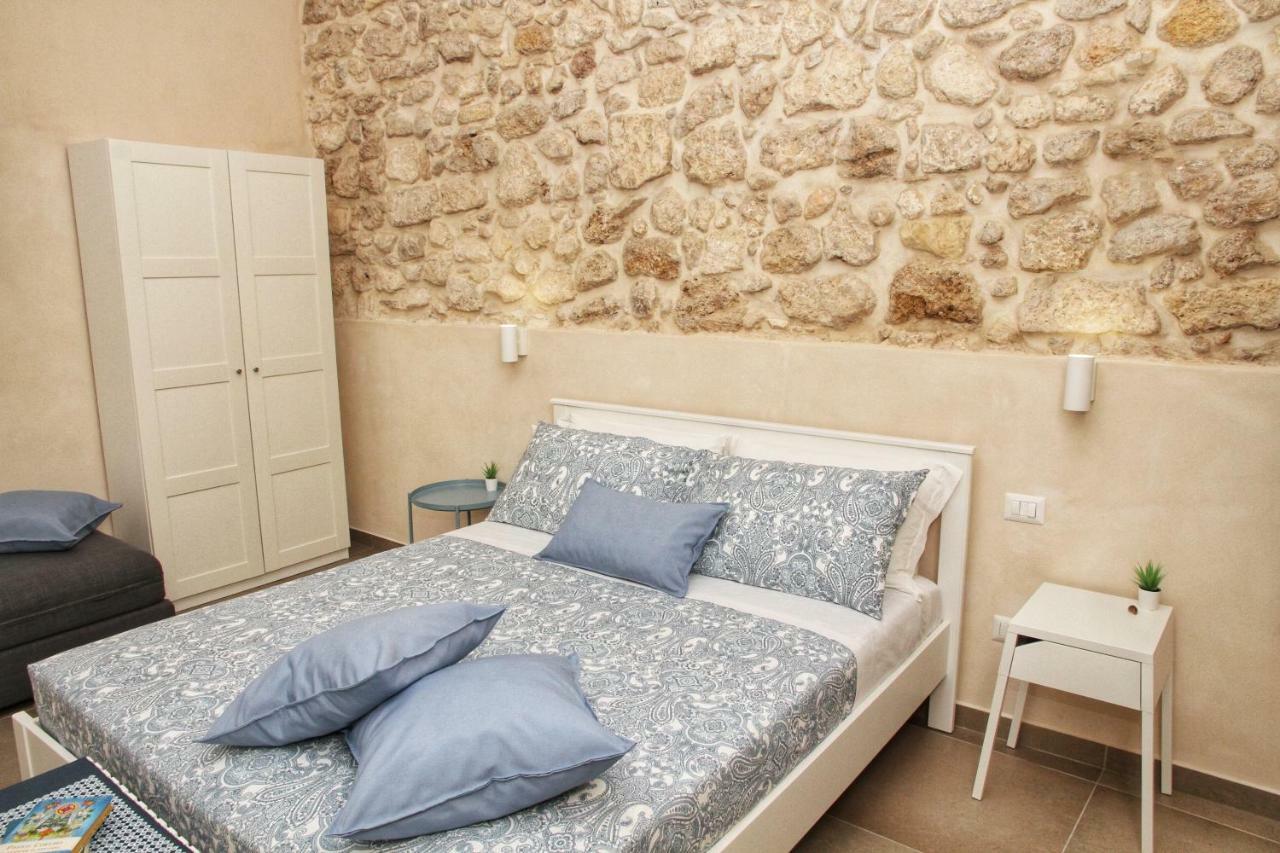 Essentia Rooms- Ortigia Holidays Syracuse Eksteriør bilde