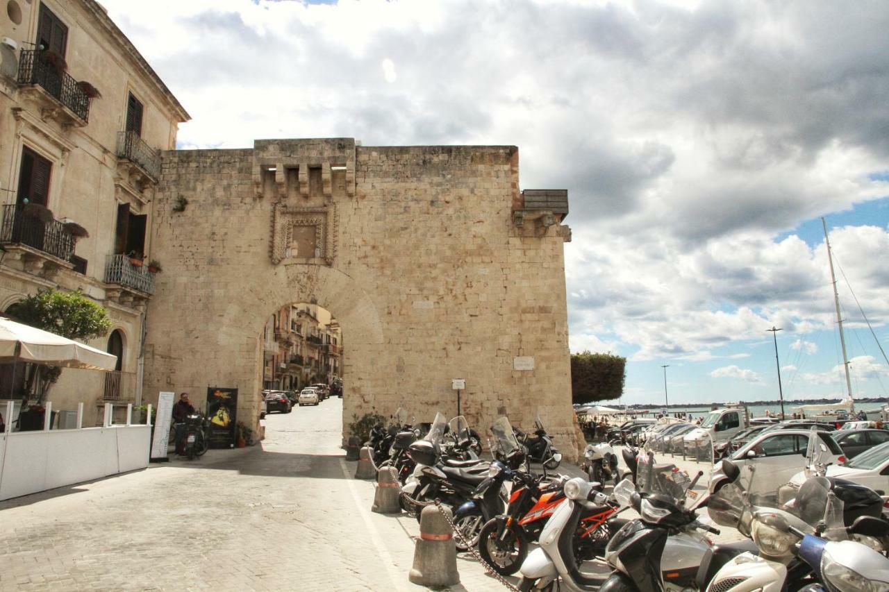 Essentia Rooms- Ortigia Holidays Syracuse Eksteriør bilde
