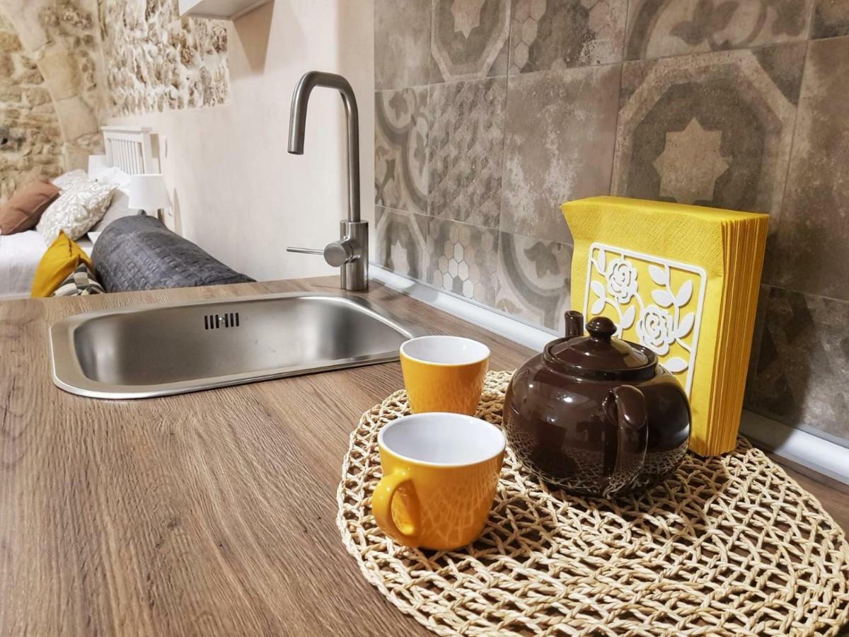 Essentia Rooms- Ortigia Holidays Syracuse Eksteriør bilde